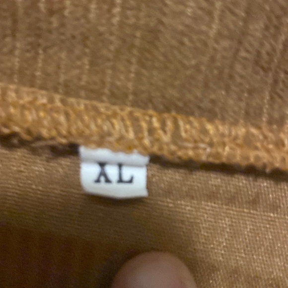 Corduroy button up - Picture 3 of 4